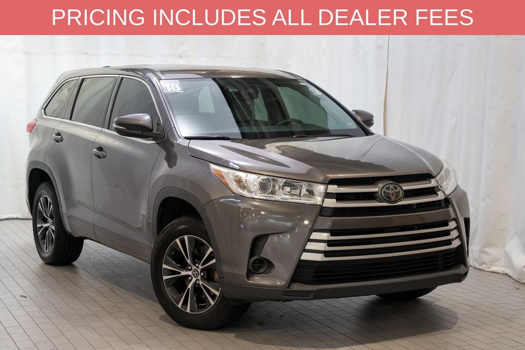 Used 2018 Toyota Highlander LE SUV
