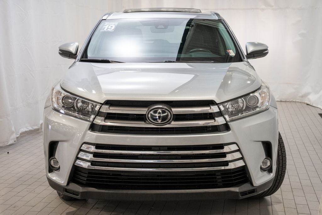 Used 2019 Toyota Highlander Limited SUV