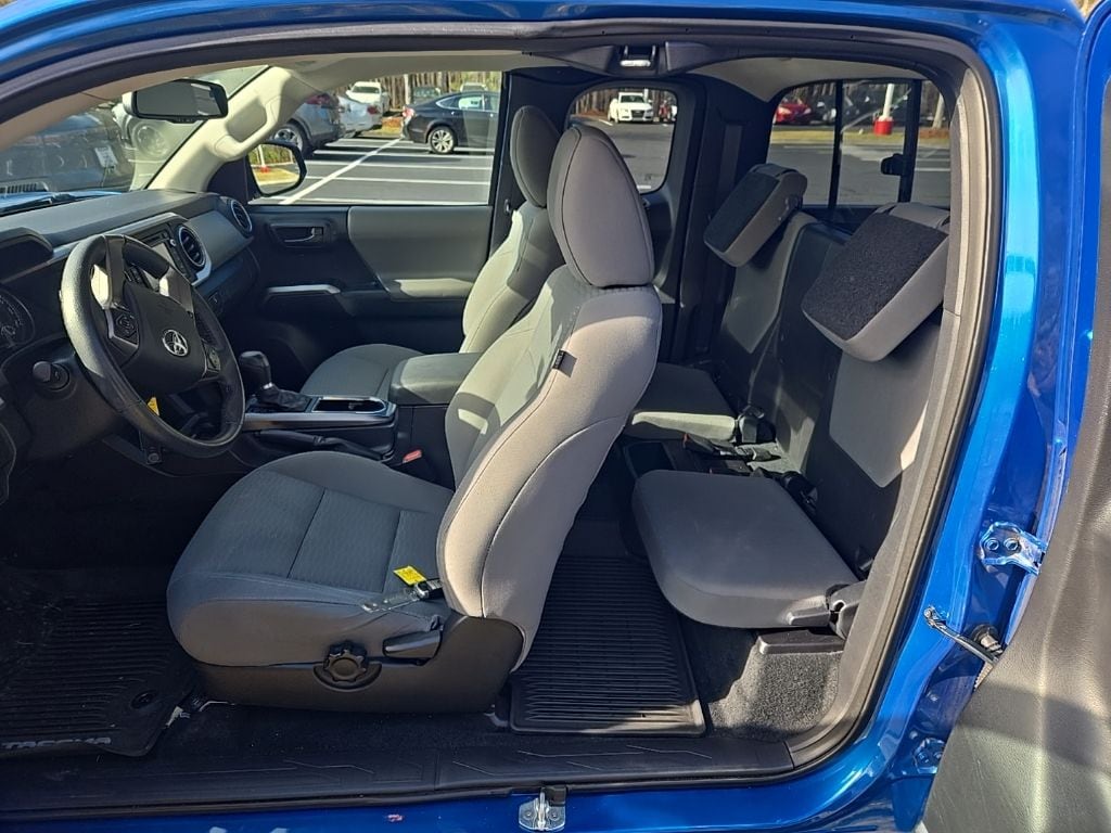 Used 2017 Toyota Tacoma SR5 Truck