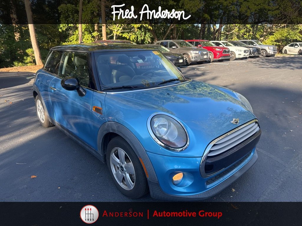 2015 MINI Cooper