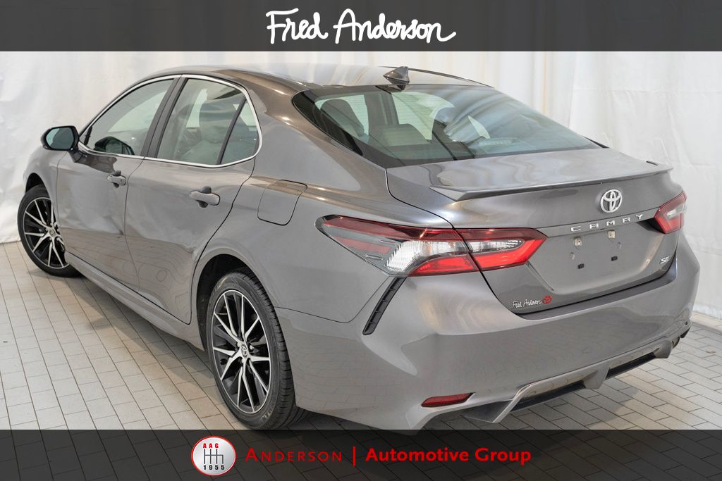 2024 Toyota Camry SE photo 4