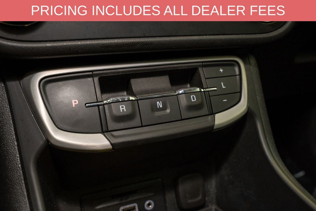 2023 GMC Terrain SLT - Photo 16