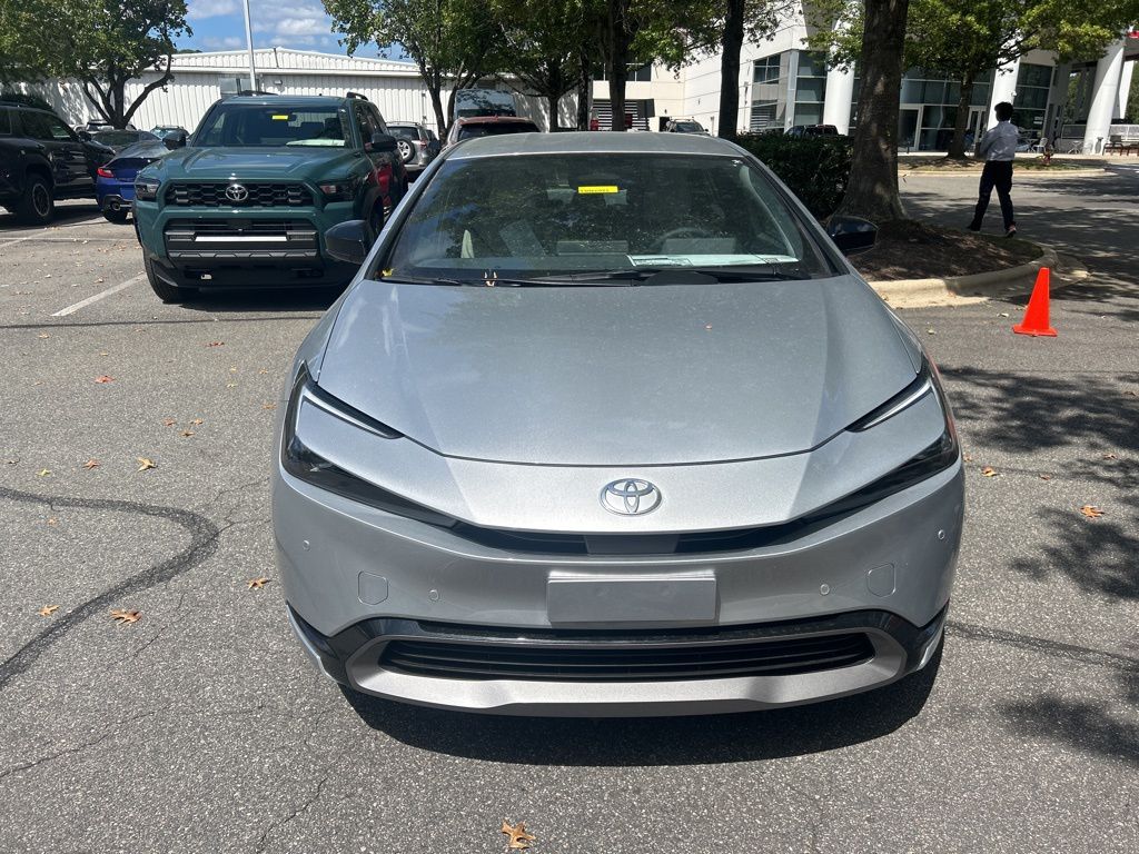 2026 Toyota Prius XLE photo 2