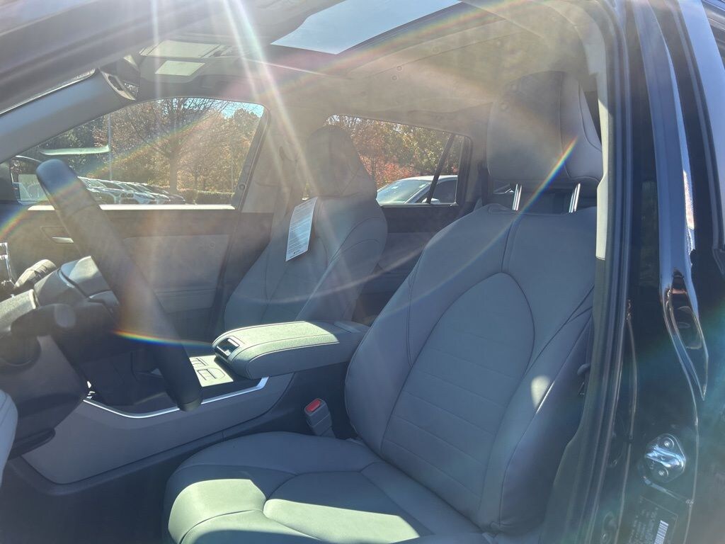 New 2026 Toyota Highlander XLE SUV