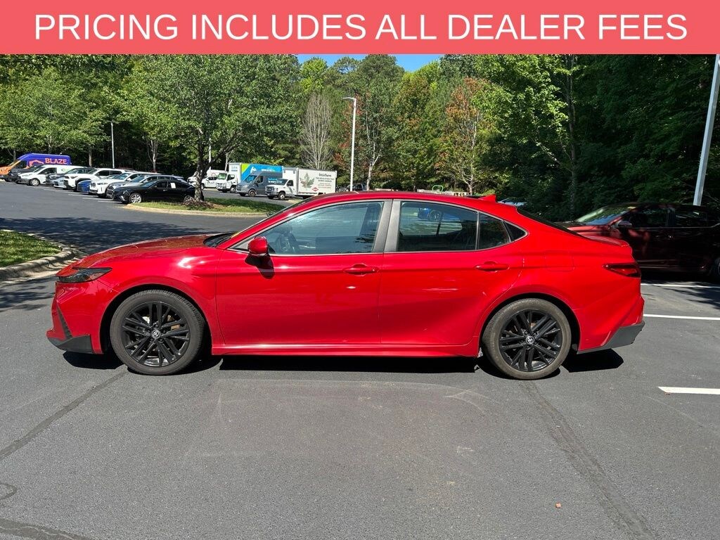 Used 2025 Toyota Camry SE Sedan