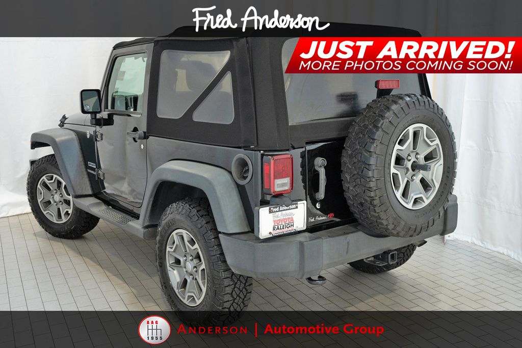 2016 Jeep Wrangler Sport photo 4