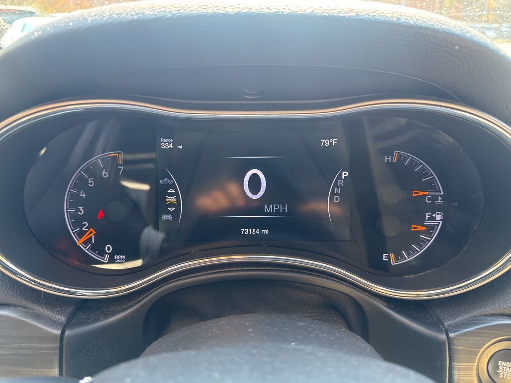 2019 Jeep Grand Cherokee Limited photo 2