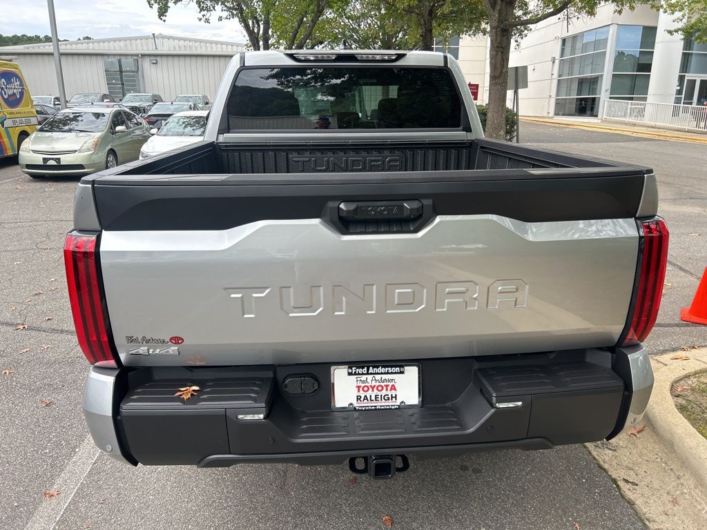 2026 Toyota Tundra SR5 CrewMax photo 4