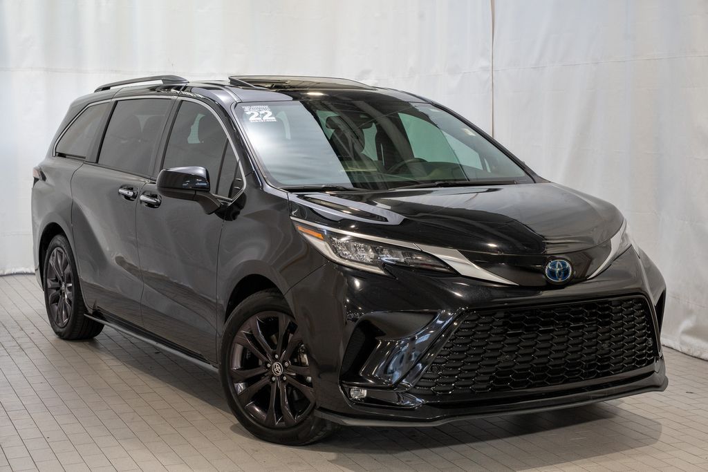 2022 Toyota Sienna Minivan/Van 