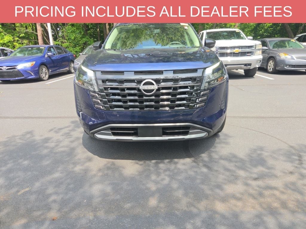 Used 2026 Nissan Pathfinder Platinum SUV