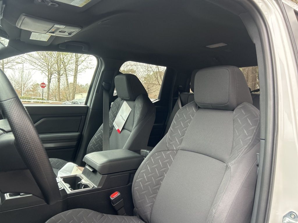 New 2025 Toyota Tacoma SR5 Truck Double Cab