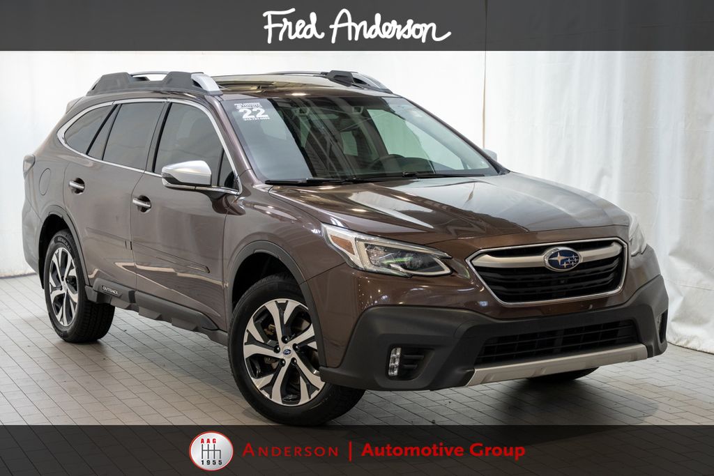 2022 Subaru Outback Touring XT's photo