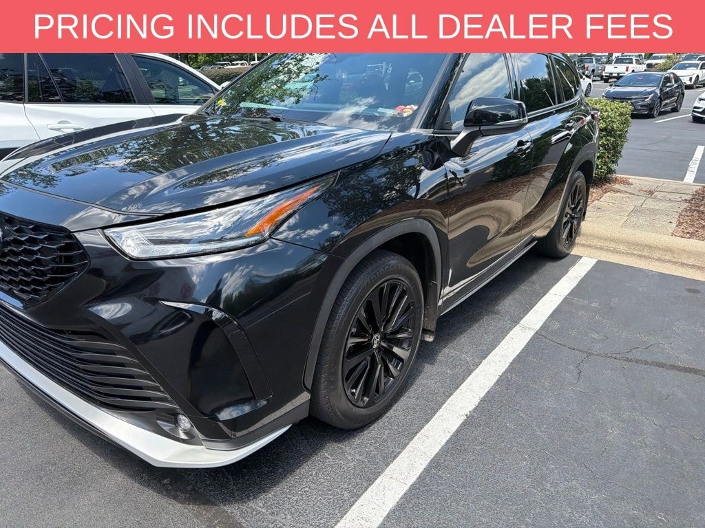 Used 2023 Toyota Highlander XSE SUV