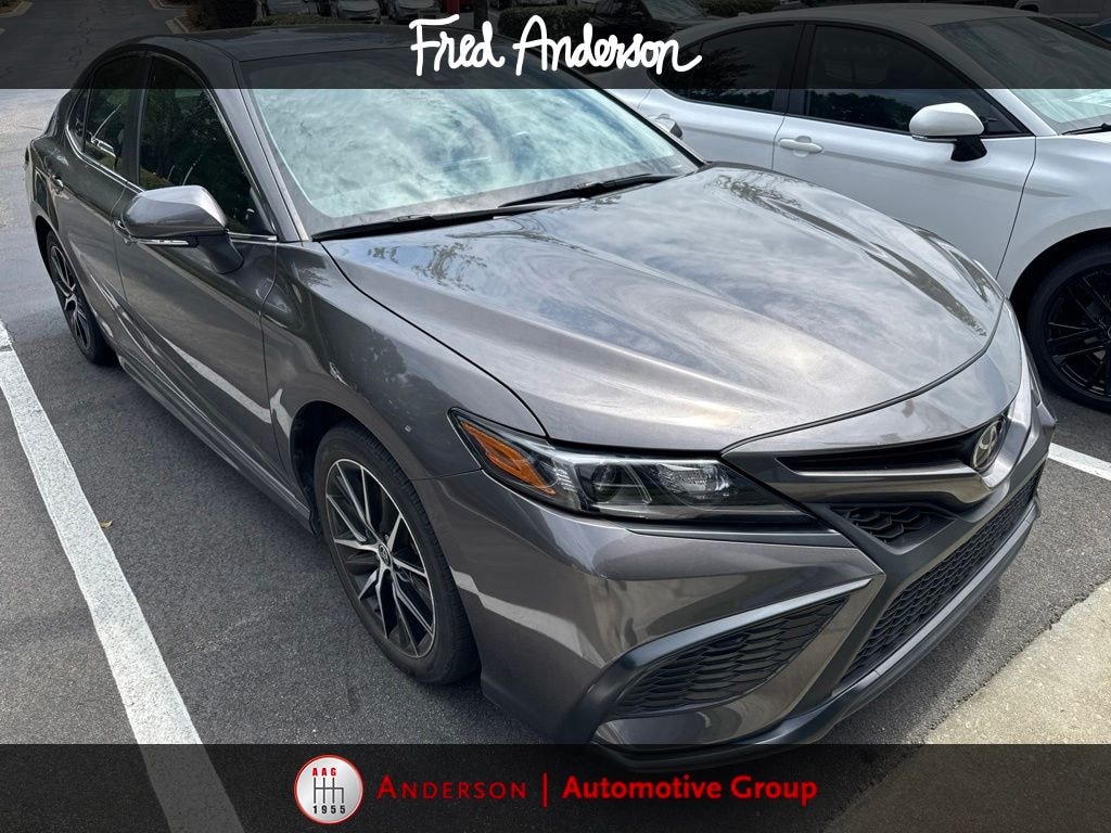 Used 2024 Toyota Camry SE Sedan