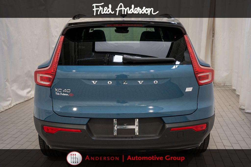 Used 2023 Volvo XC40 Recharge Pure Electric Ultimate SUV
