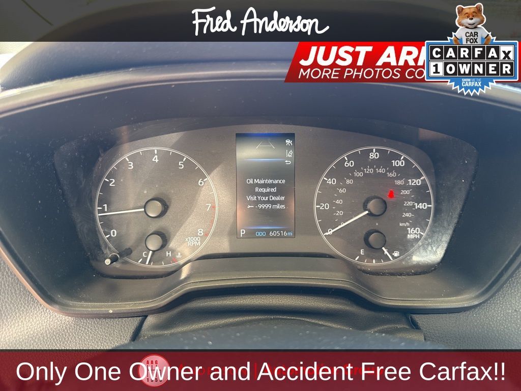 2024 Toyota Corolla LE photo 3