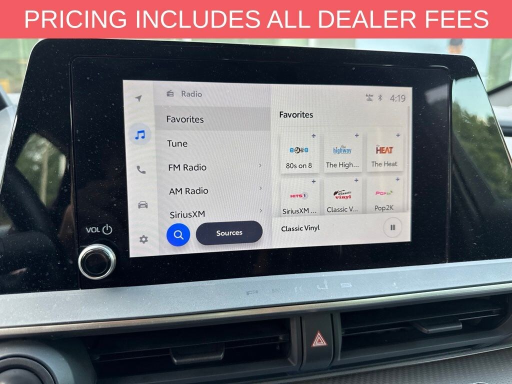 Used 2024 Toyota Prius XLE Hatchback