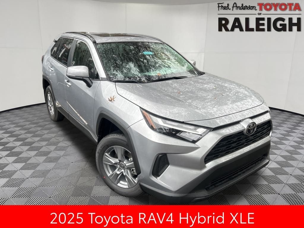 New 2025 Toyota RAV4 Hybrid XLE SUV
