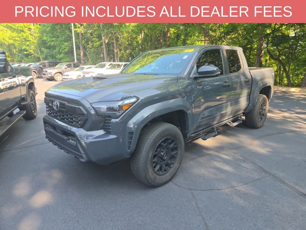 Used 2024 Toyota Tacoma TRD Sport Truck