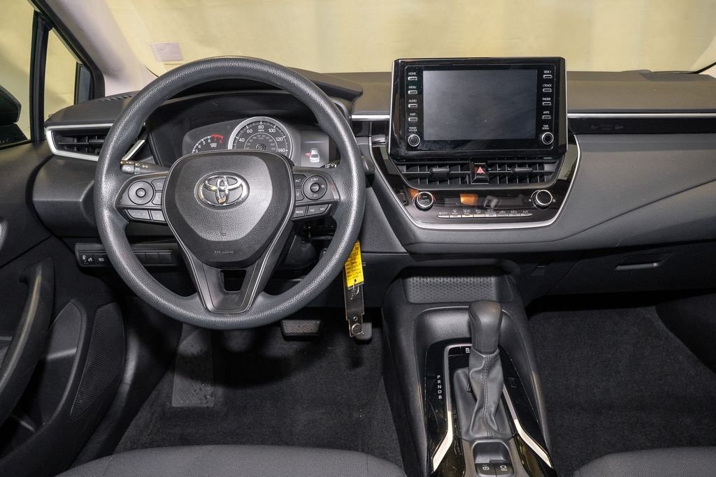 Used 2020 Toyota Corolla LE Sedan
