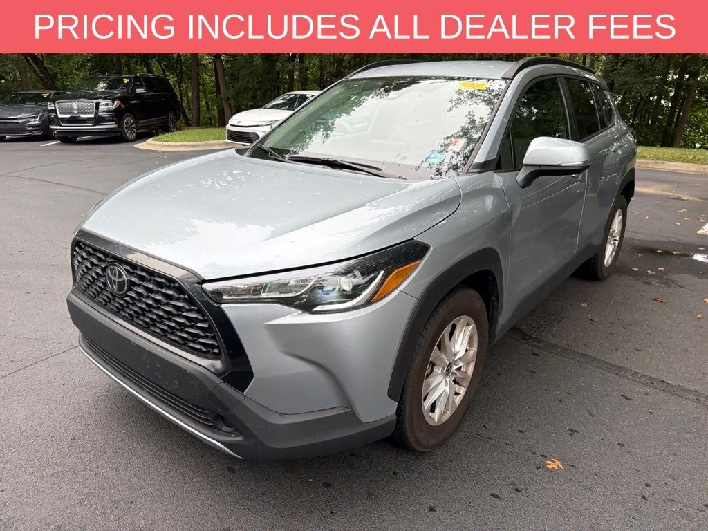 Used 2023 Toyota Corolla Cross LE SUV