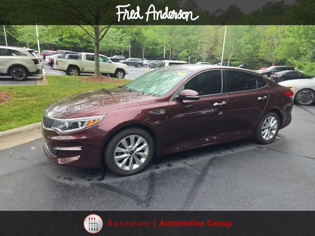 Used 2017 Kia Optima EX Sedan