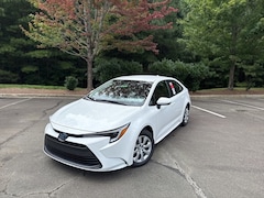 2025 Toyota Corolla Hybrid LE Sedan