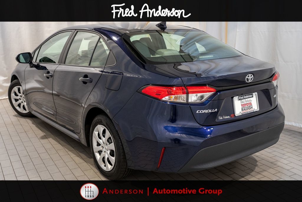 2024 Toyota Corolla LE photo 4
