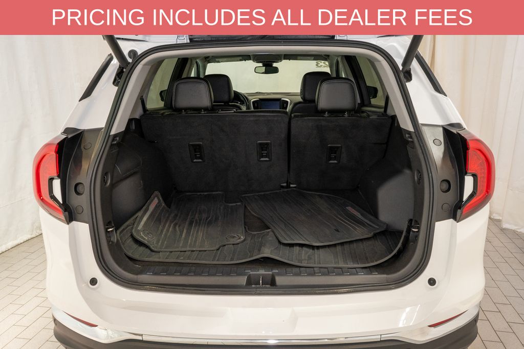 2023 GMC Terrain SLT - Photo 5