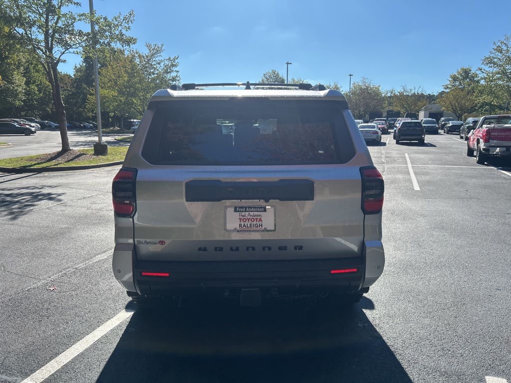 2025 Toyota 4Runner TRD Off-Road Premium photo 4