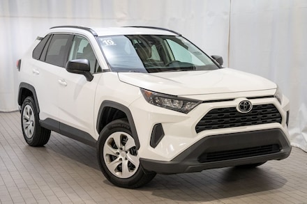 2019 Toyota RAV4 LE SUV