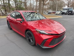 2025 Toyota Camry SE Sedan