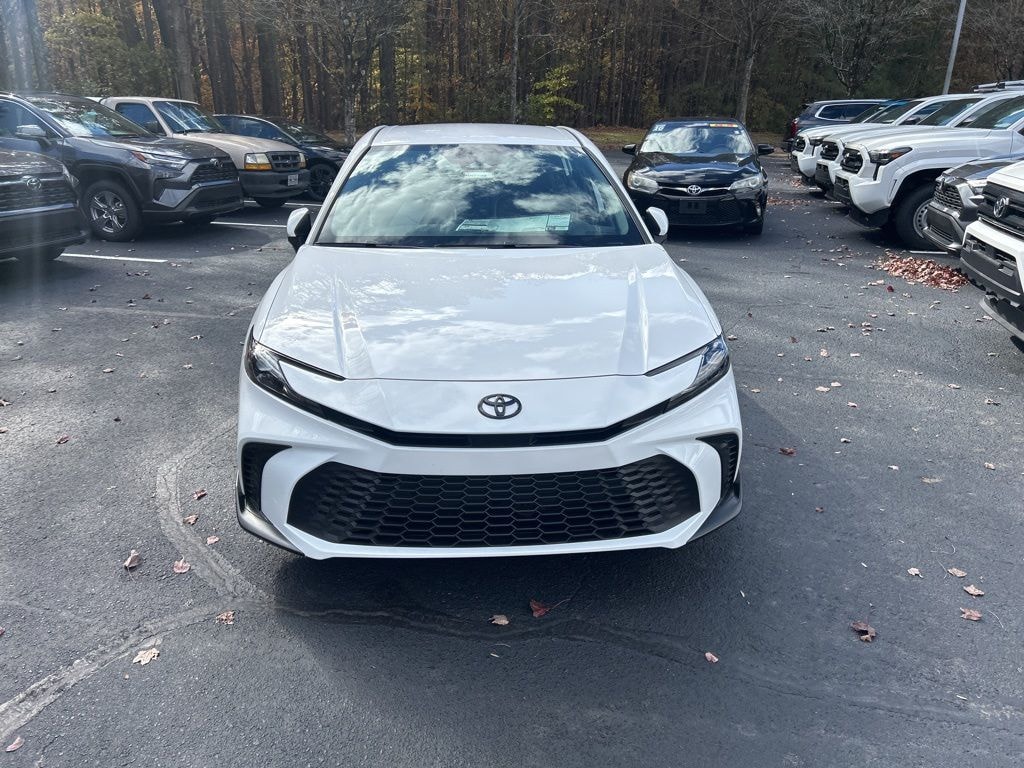 New 2026 Toyota Camry SE Sedan