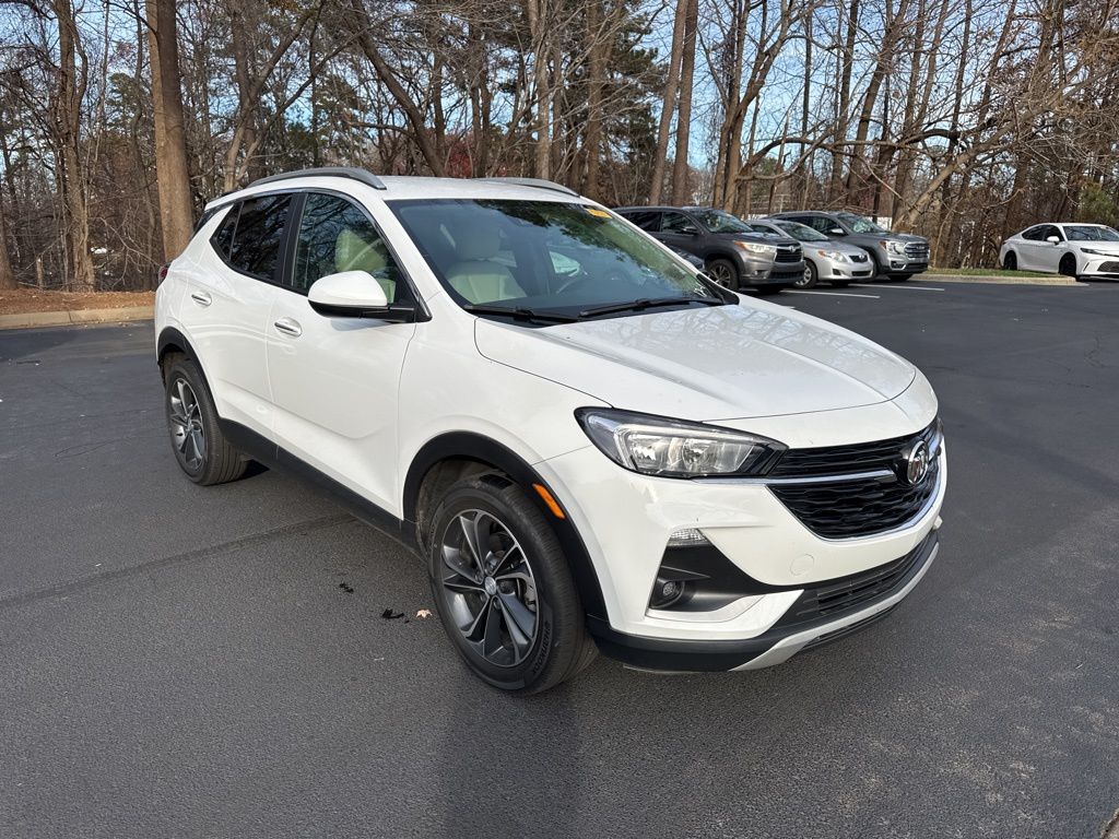 2022 Buick Encore GX Select's photo