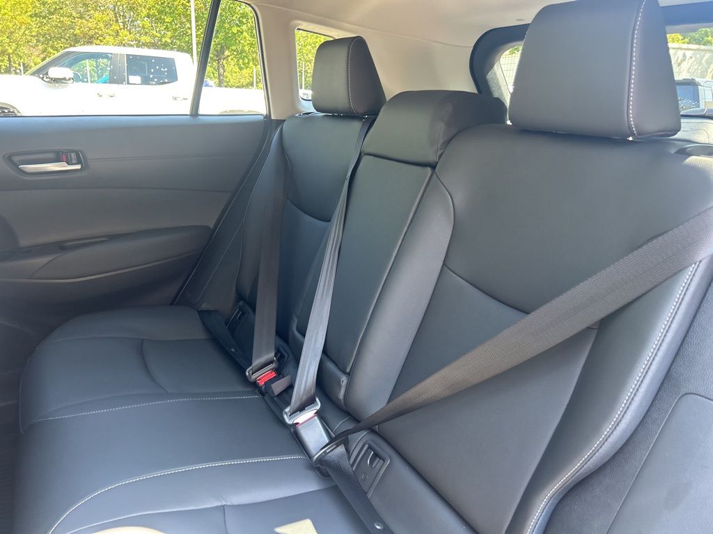 2026 Toyota Corolla Cross XLE photo 4