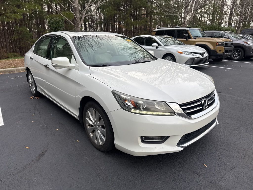 2013 Honda Accord EX-L V6's photo