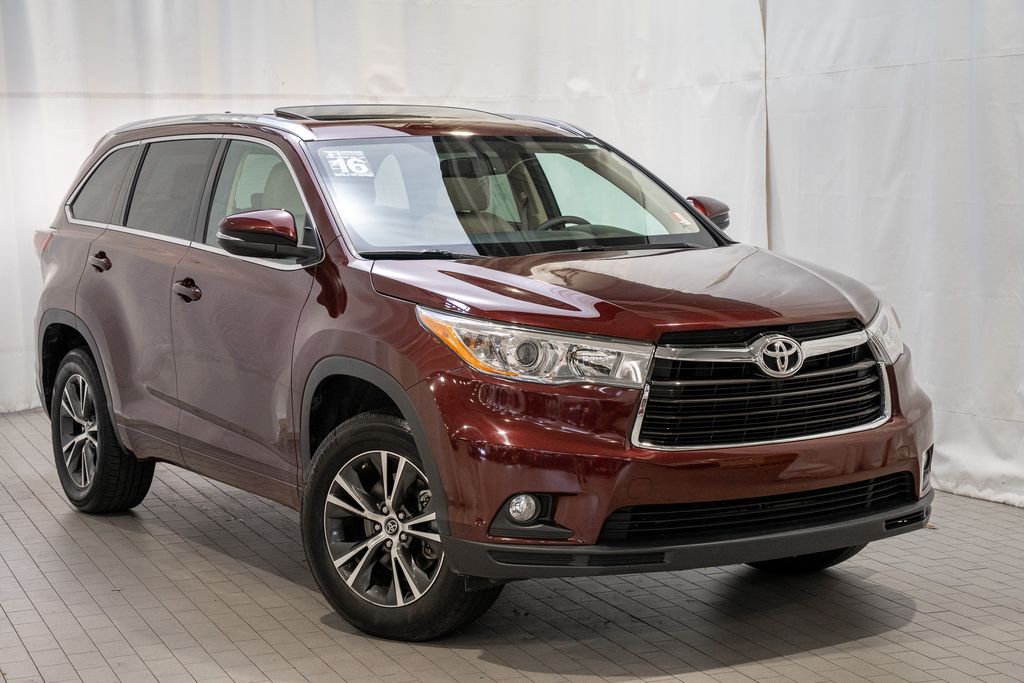2016 Toyota Highlander SUV 