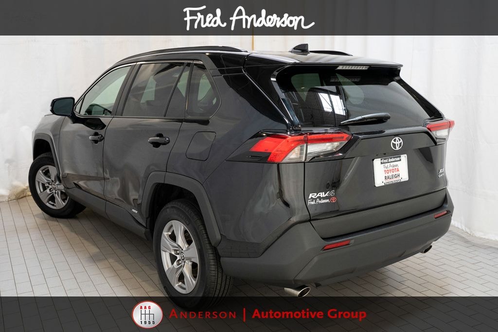 Used 2025 Toyota RAV4 Hybrid XLE SUV
