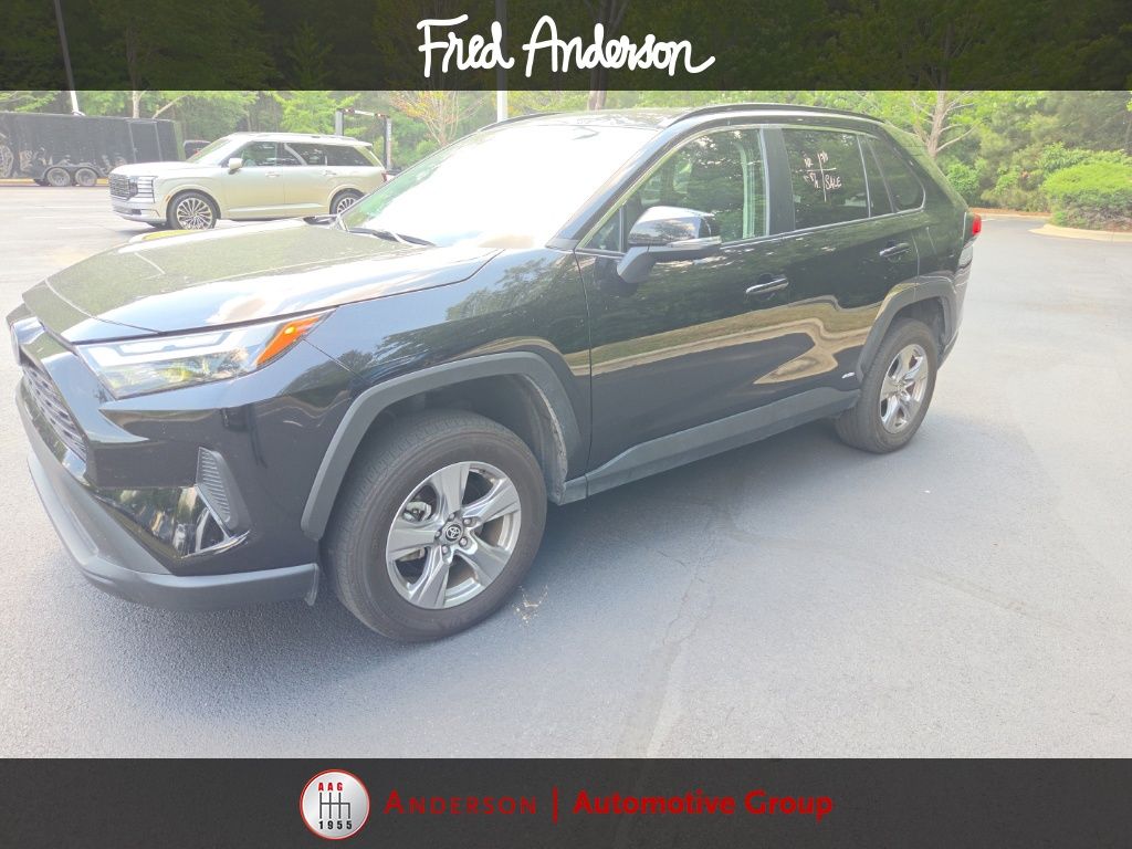 2025 Toyota RAV4 Hybrid SUV 