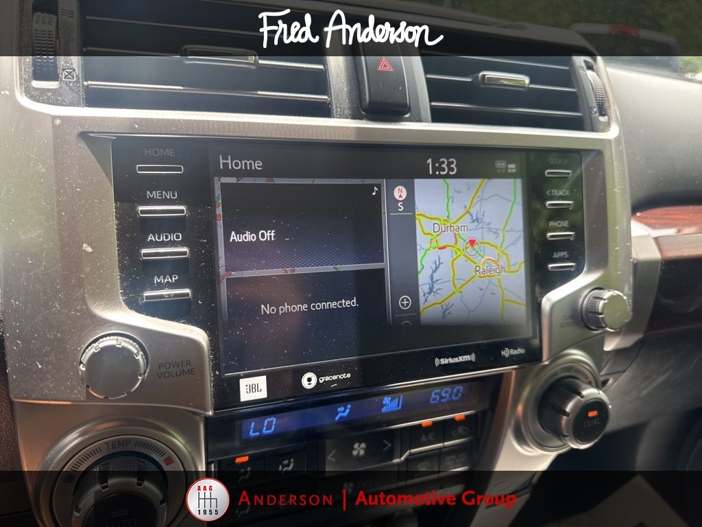 2022 Toyota 4Runner Limited photo 4