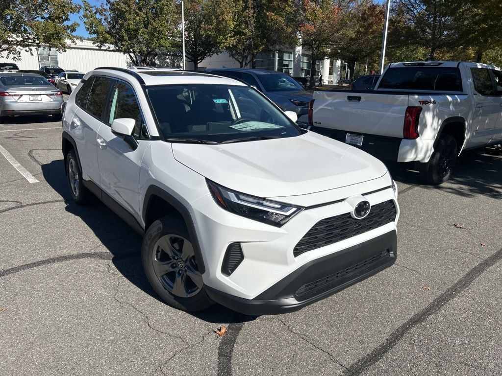 New 2025 Toyota RAV4 XLE SUV