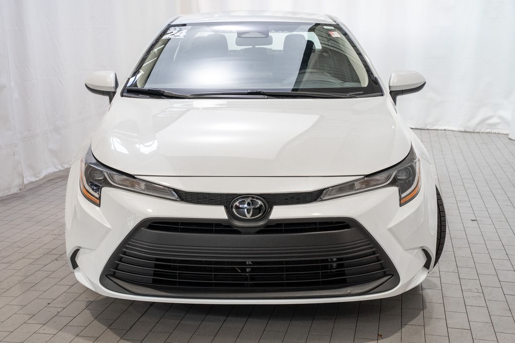 Used 2024 Toyota Corolla LE Sedan