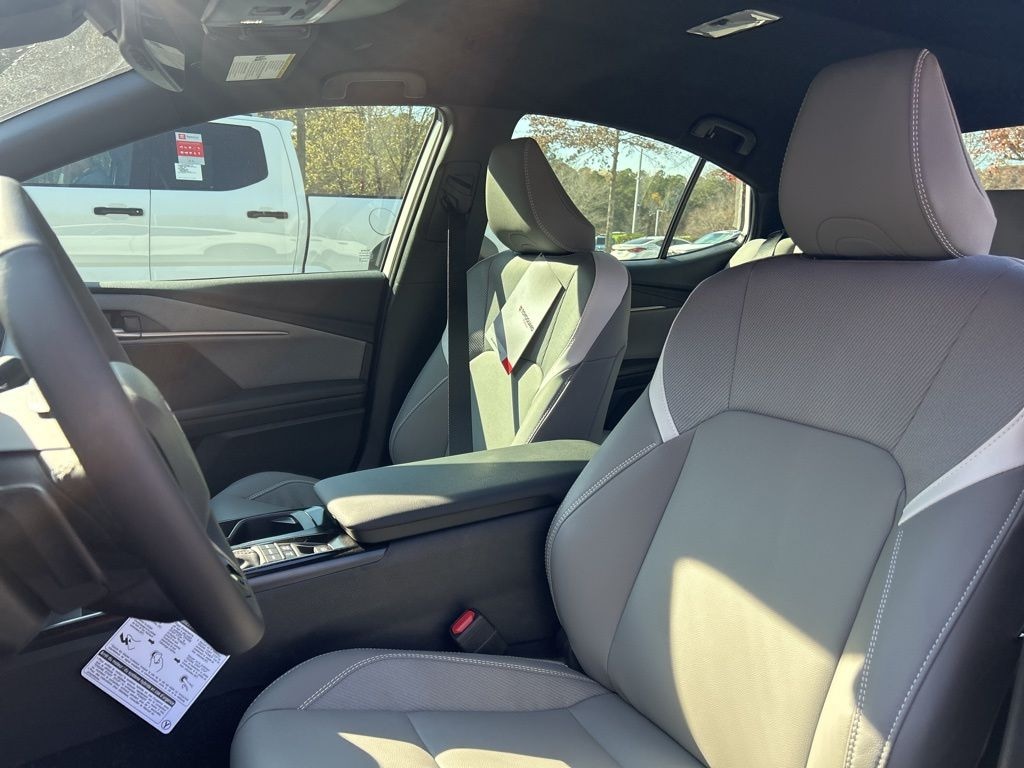 New 2026 Toyota Camry SE Sedan