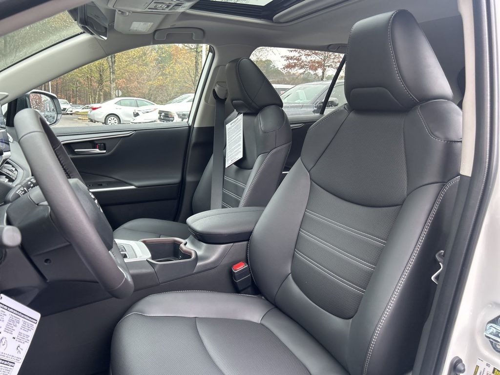 New 2025 Toyota RAV4 Limited SUV