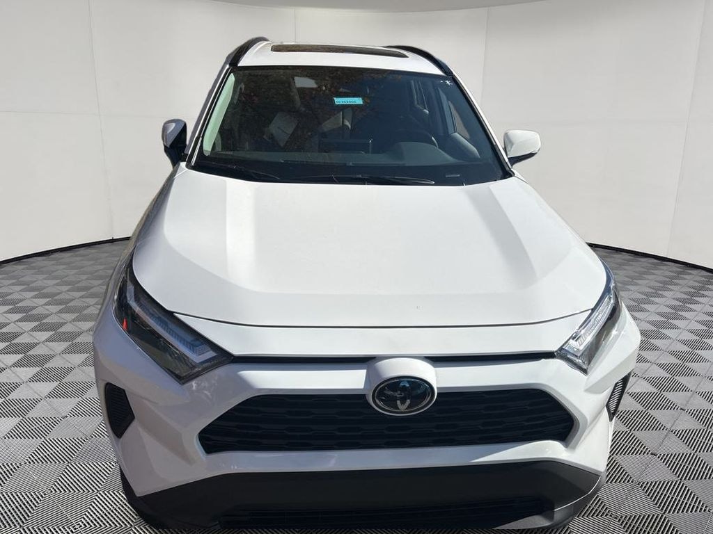 New 2025 Toyota RAV4 XLE SUV