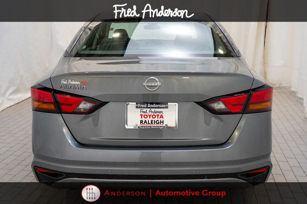 Used 2025 Nissan Altima 2.5 SV Sedan