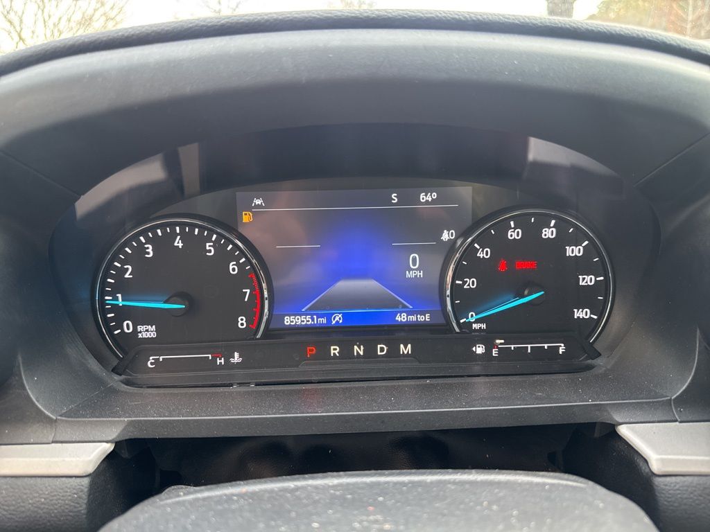 2021 Ford Explorer XLT photo 3