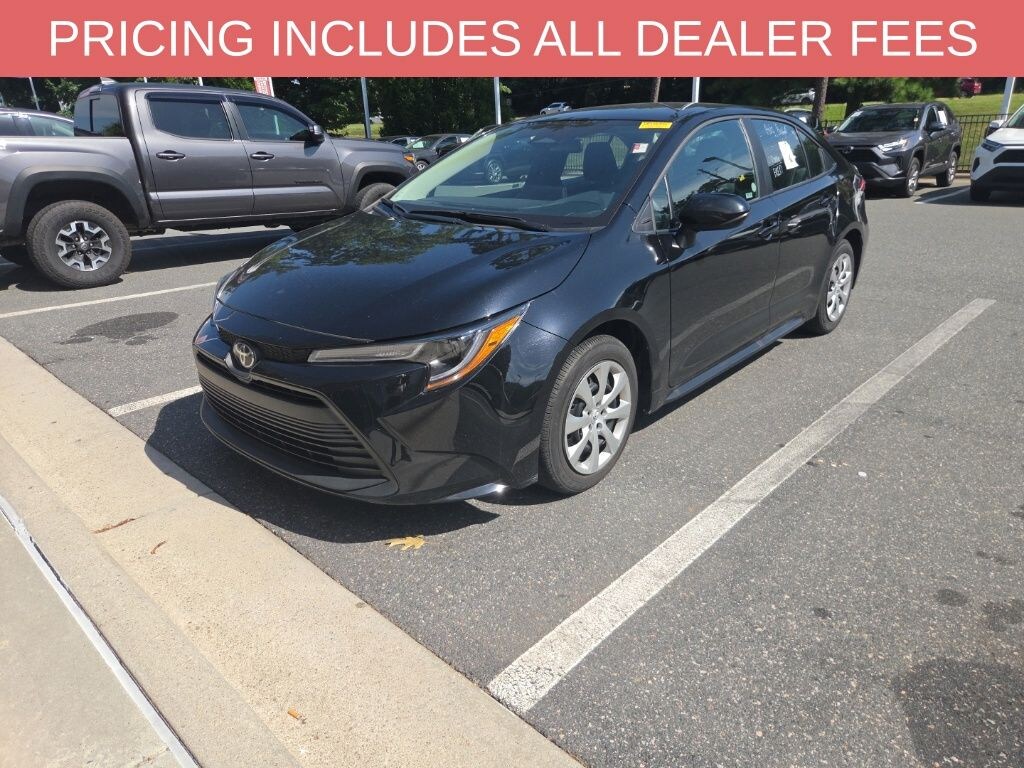 Used 2025 Toyota Corolla LE Sedan