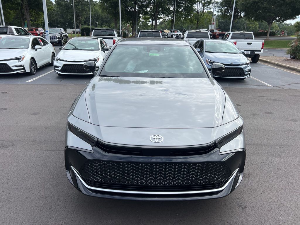2026 Toyota Crown XLE photo 4