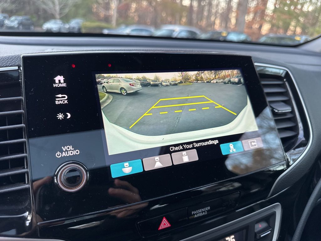 2022 Honda Pilot Black Edition photo 4